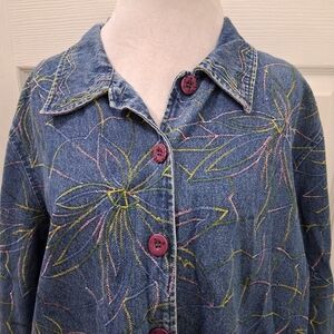 Vintage 90's New Directions Women's Embroidered Jean Jacket    Size 2X